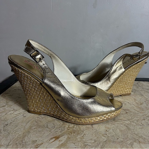Lilly Pulitzer Kristin Slingback Wedge Sandal Heel Metallic Champagne - Picture 1 of 7